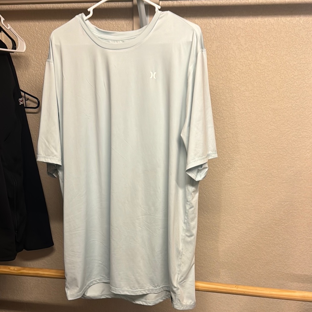 Hurley Men's Light Blue T-Shirt